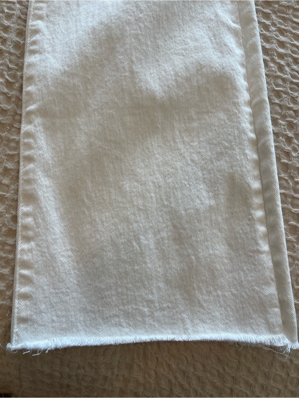 KUT Kelsey Ankle Flare Ecru Size 4 Like New - Picture 9 of 13